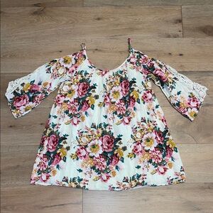 Umgee Pink and Green Floral Blouse with Lace Sleeves size large boho top shirt